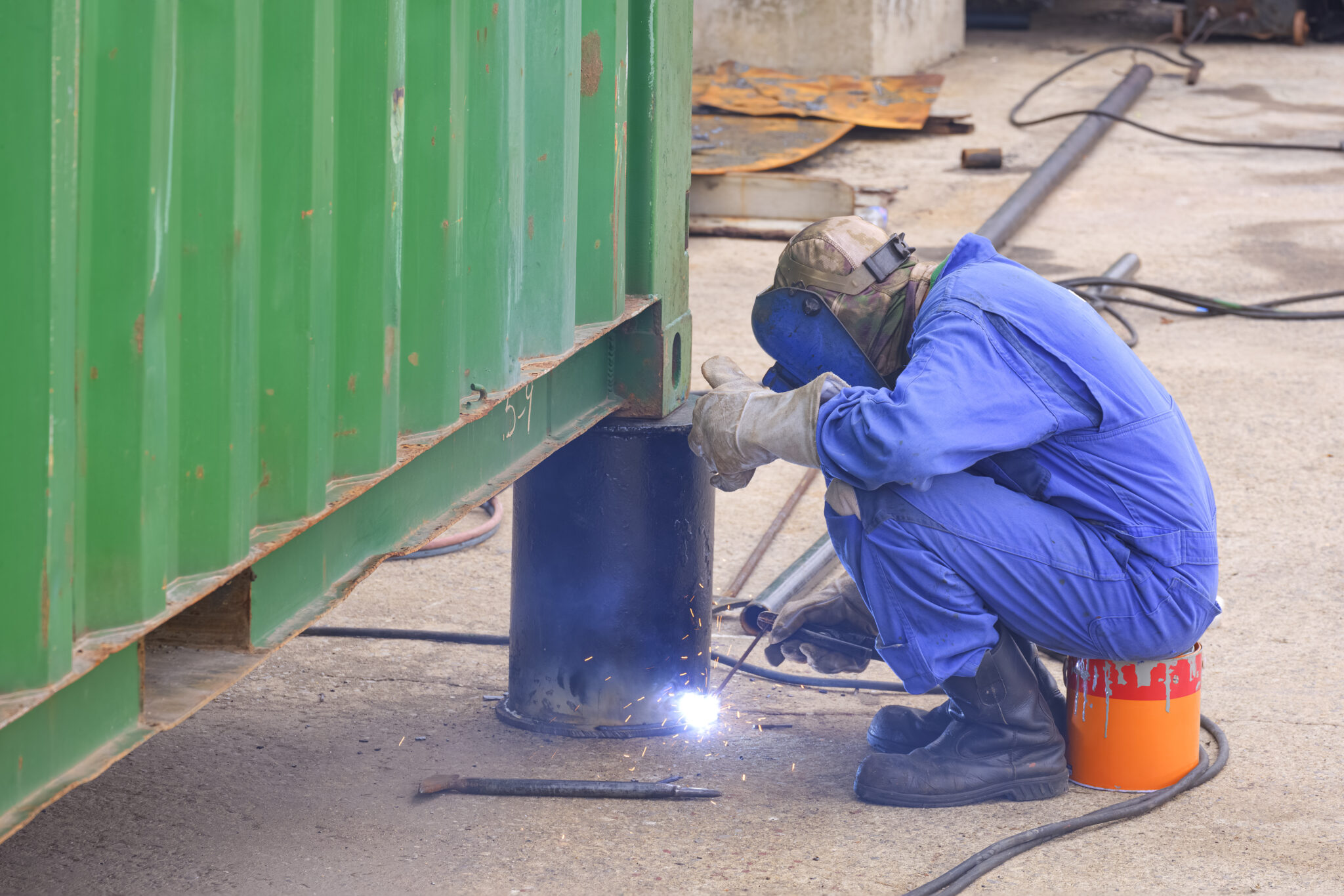 Shipping container welding service in Toronto